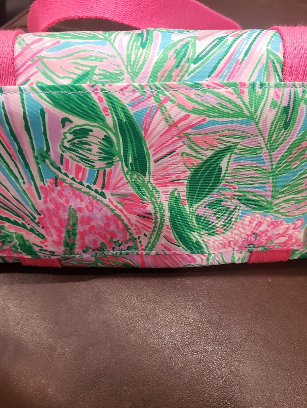 Lilly Pulitzer Bright Pink Floral Insulated Bag with Green Leaf Accents - Picture 6 of 7